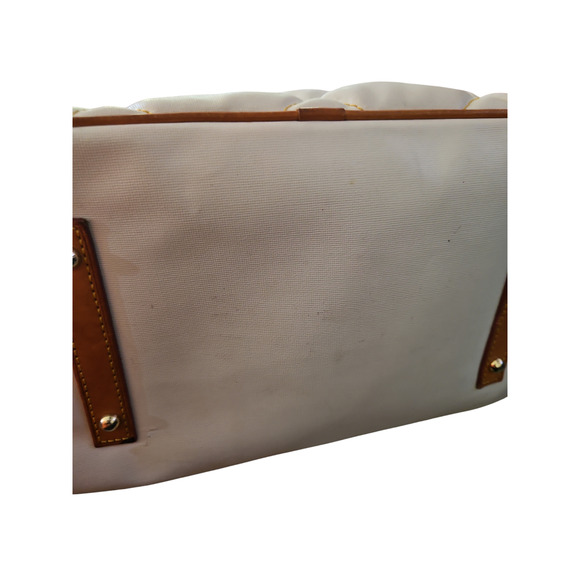 Dooney and Bourke Quilted Leather Handbag with COA - Picture 4 of 16